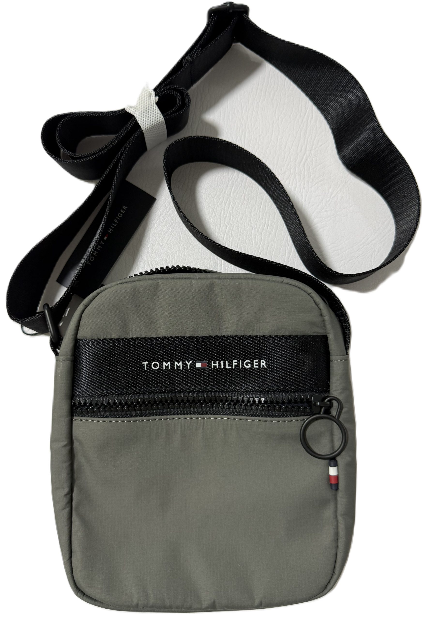 Bolso Tommy Hilfiger Cruzado Para Hombre - Imagen 2
