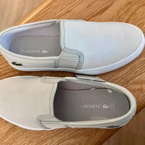 Lacoste Tatalya Mocasín Slip On Para Mujer TALLAS US6 / US6.5