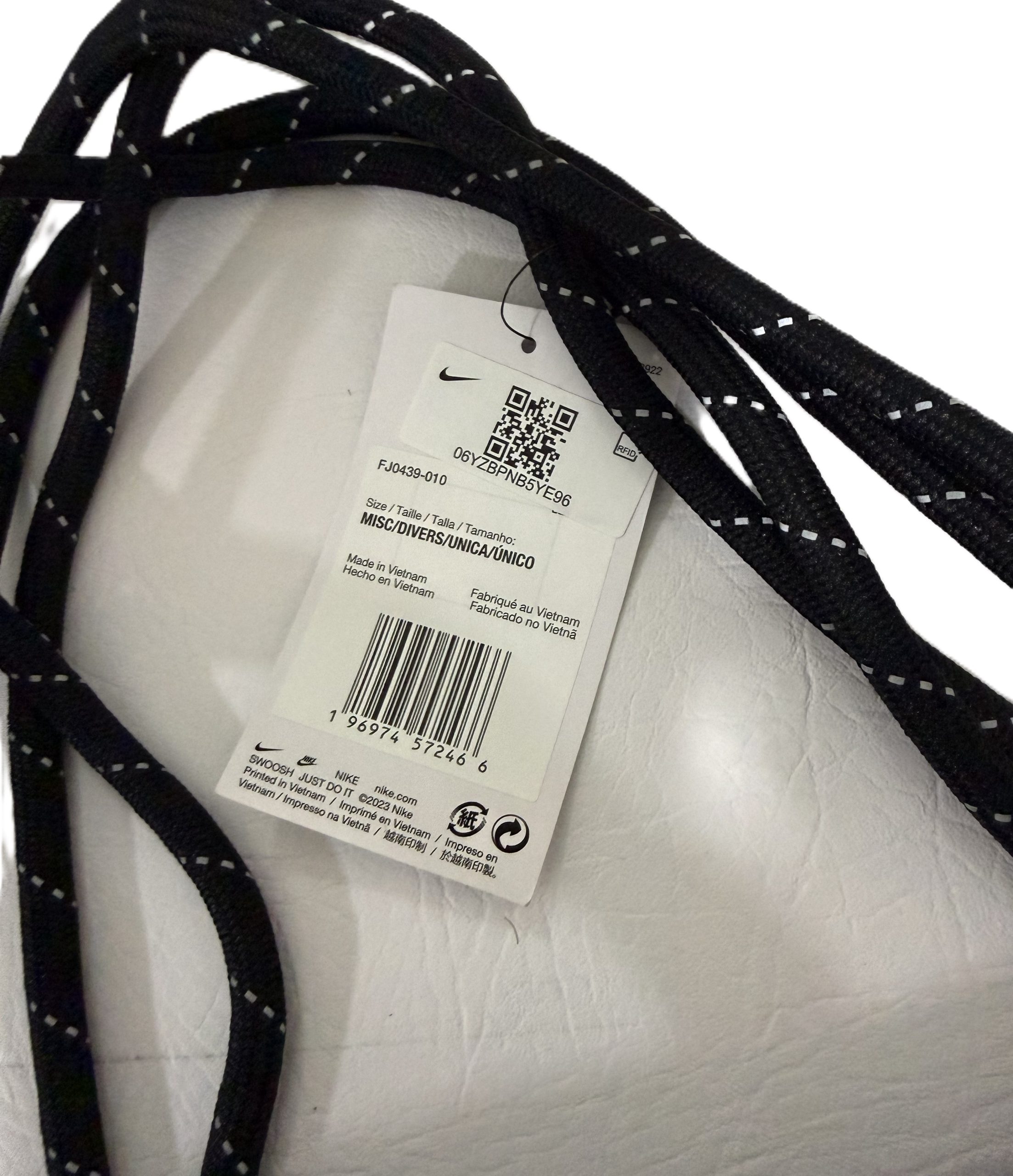 BOLSO NIKE SPORTWEAR TOTE 26L FJ0439-010 - Imagen 7